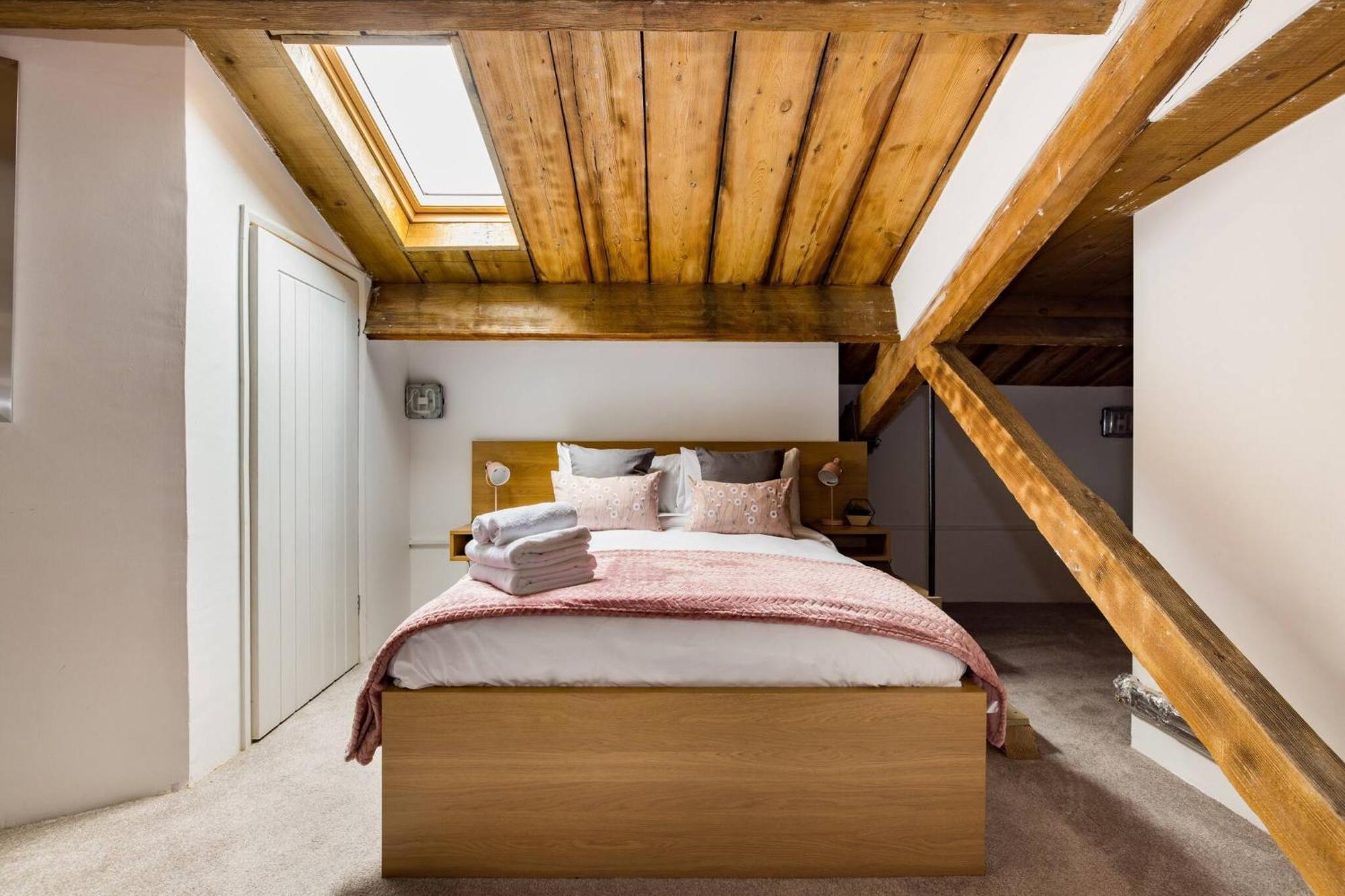Wild Roses Serviced Apartments - Excel Warehouse 2 London Eksteriør bilde