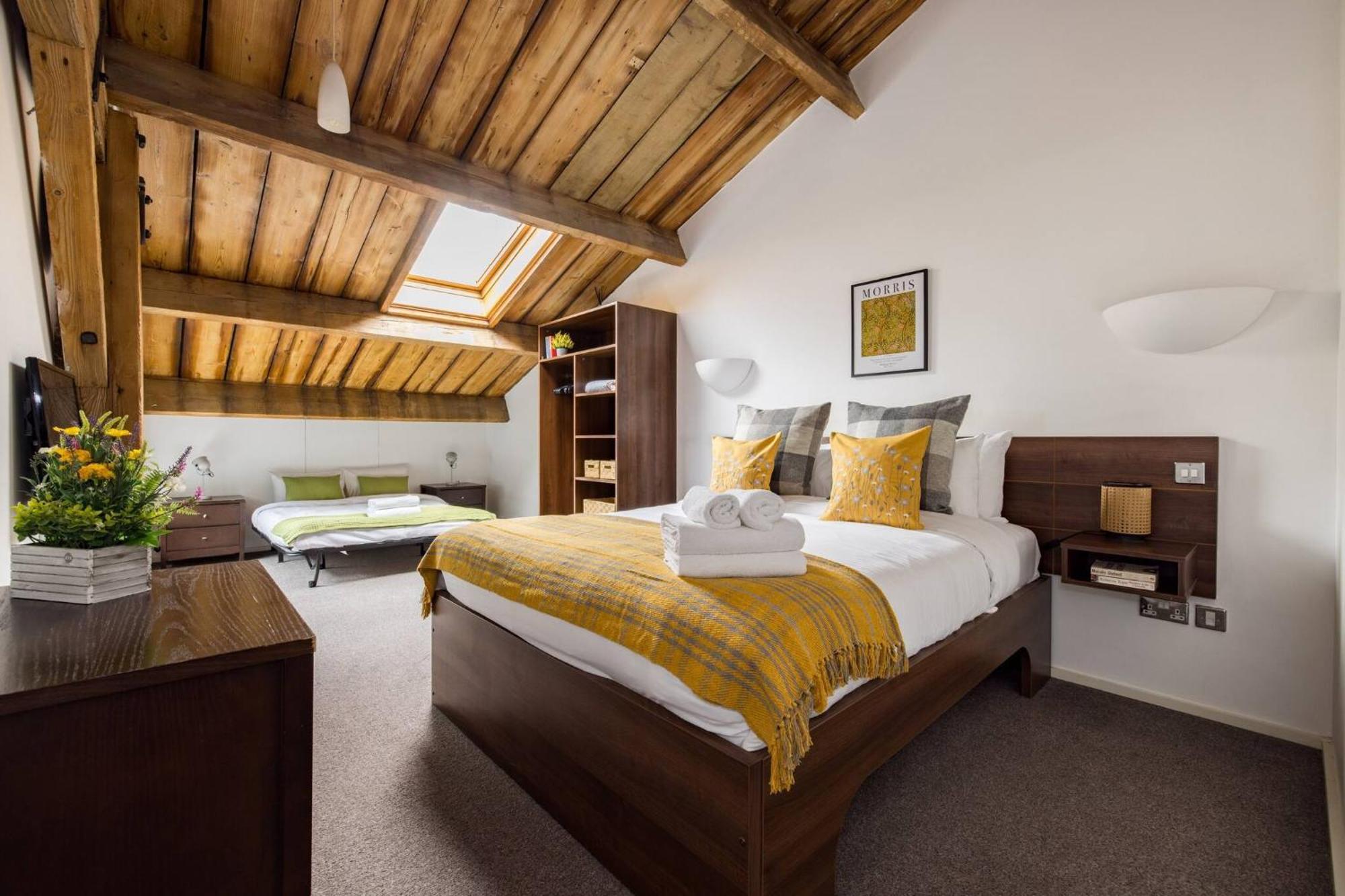 Wild Roses Serviced Apartments - Excel Warehouse 2 London Eksteriør bilde