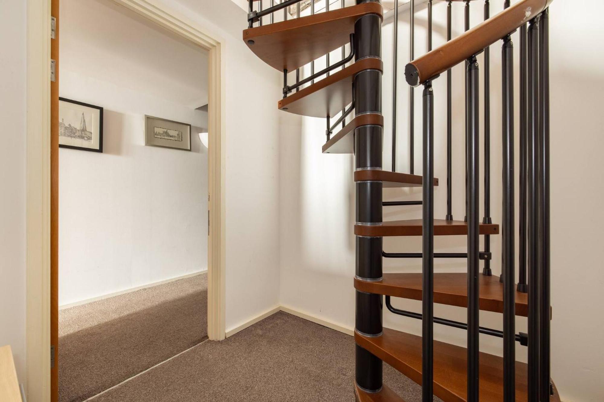 Wild Roses Serviced Apartments - Excel Warehouse 2 London Eksteriør bilde