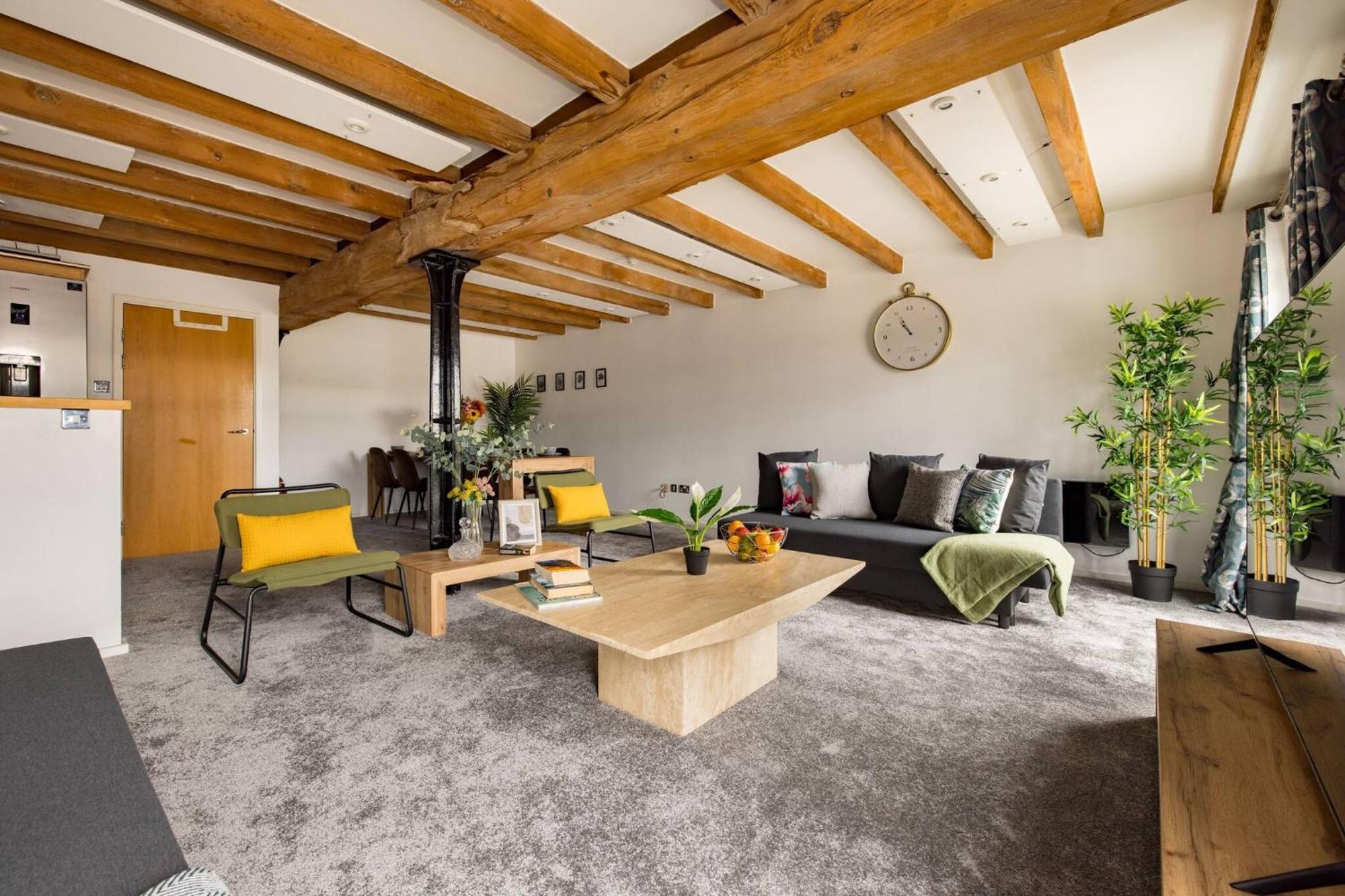 Wild Roses Serviced Apartments - Excel Warehouse 2 London Eksteriør bilde