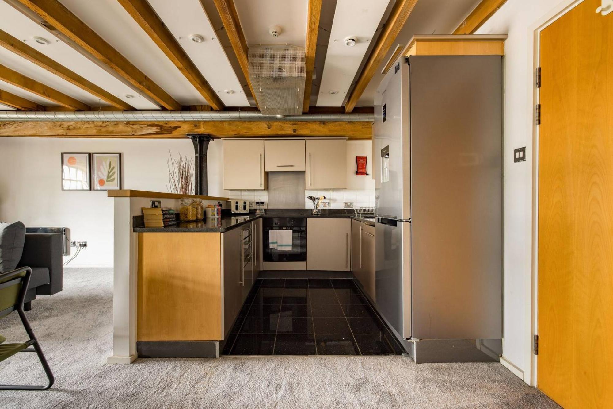 Wild Roses Serviced Apartments - Excel Warehouse 2 London Eksteriør bilde